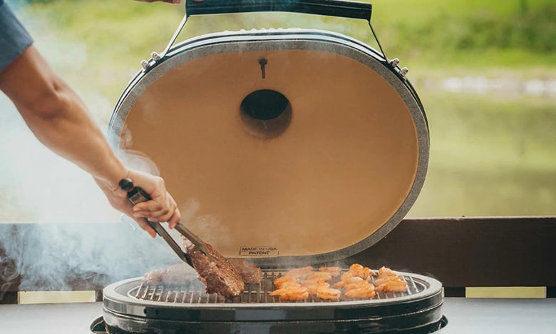 Primo Oval Charcoal Grill
