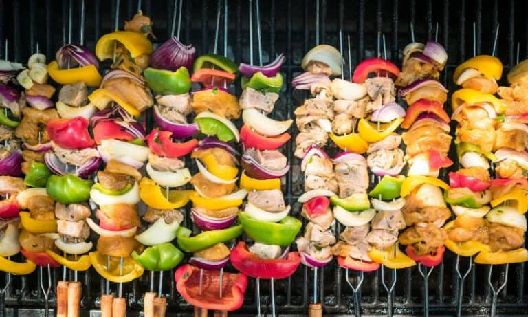 Grilled Chicken Kabobs With Vegetables